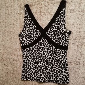 Tahari tank top